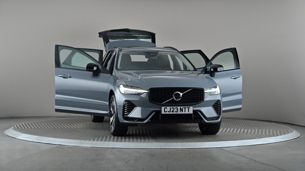 Volvo XC60 2.0 B4d Plus Dark Awd Geartronic Grey #8