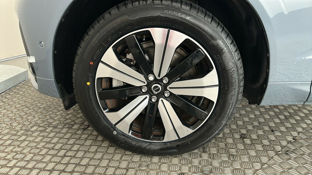 Volvo XC60 2.0 B4d Plus Dark Awd Geartronic Grey #19