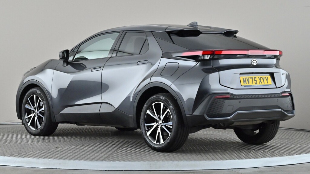 Toyota C-Hr Design White #4