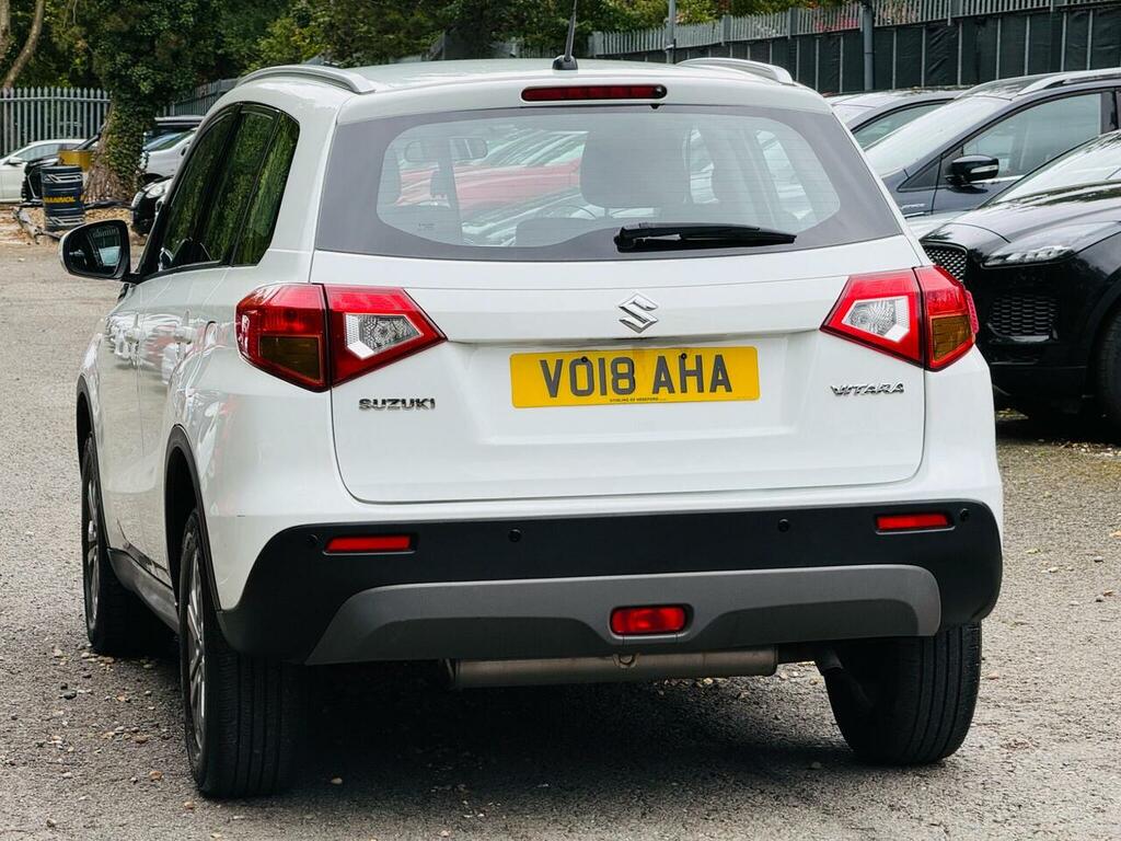 Suzuki Vitara 1.6 Sz4 Euro 6 Ss VO18AHA White #4
