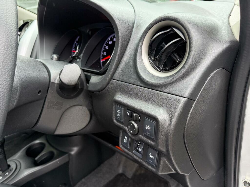 Nissan Note 1.2L N-tec Red #37