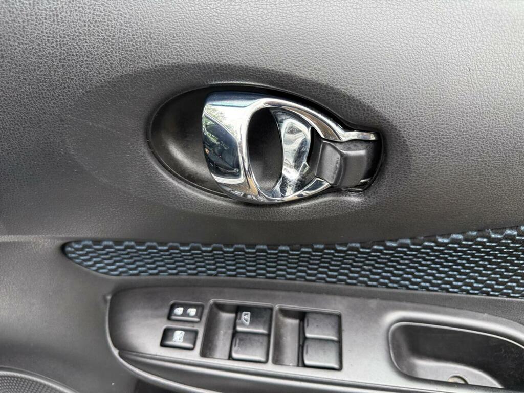 Nissan Note 1.2L N-tec Red #36