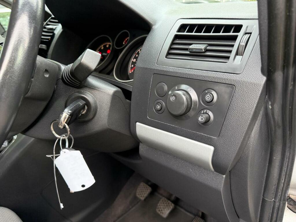 Vauxhall Zafira 1.6 Exclusiv Black #39