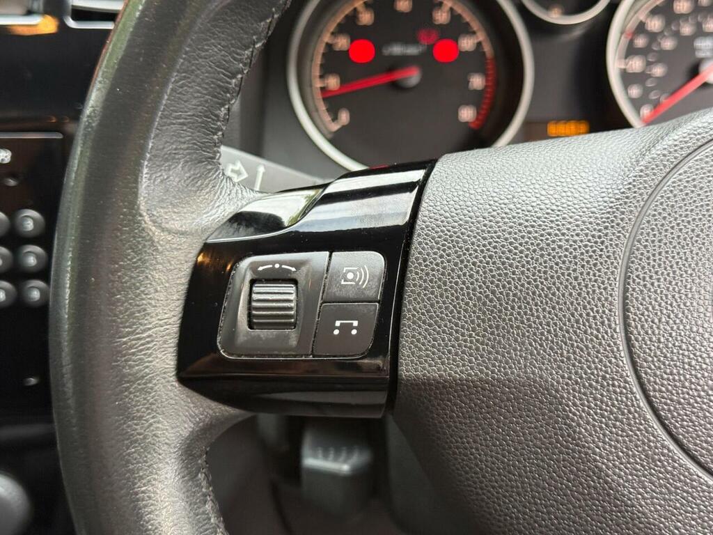Vauxhall Zafira 1.6 Exclusiv Black #50