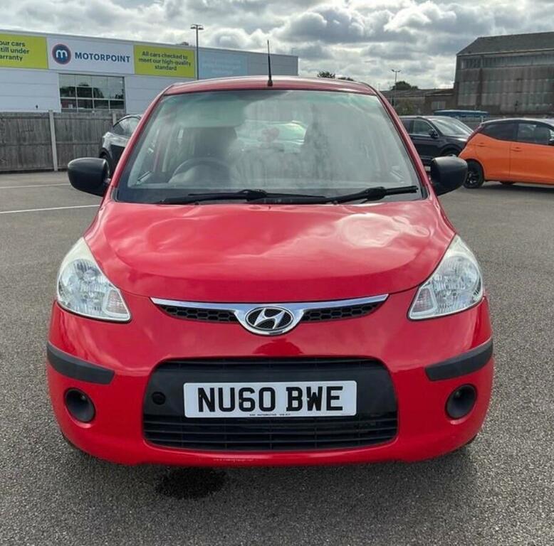 Hyundai I10 Hatchback Classic 2010 Silver #2