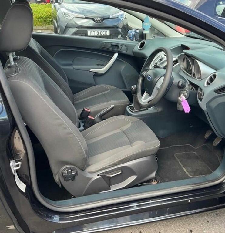 Ford Fiesta 1.4 Titanium Red #5