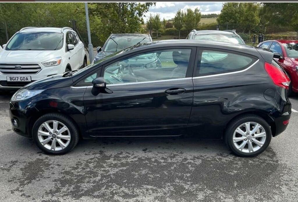 Ford Fiesta 1.4 Titanium Red #3