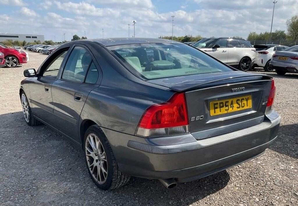 Volvo S60 Se Grey #2
