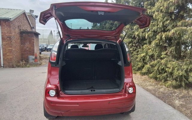 Citroen C3 Picasso 2014 1.6 Hdi Exclusive Mpv Euro Red #5