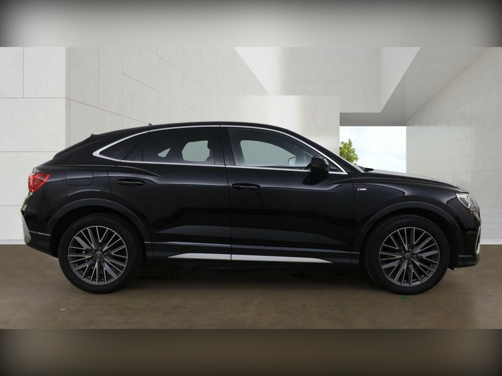 Audi Q3 2.0 Tdi 35 S Line Sportback S Tronic Euro 6 Ss Black #5