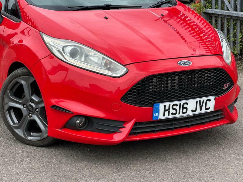 Ford Fiesta 1.25 82 Zetec Navigation, Sync Bluetooth White #30