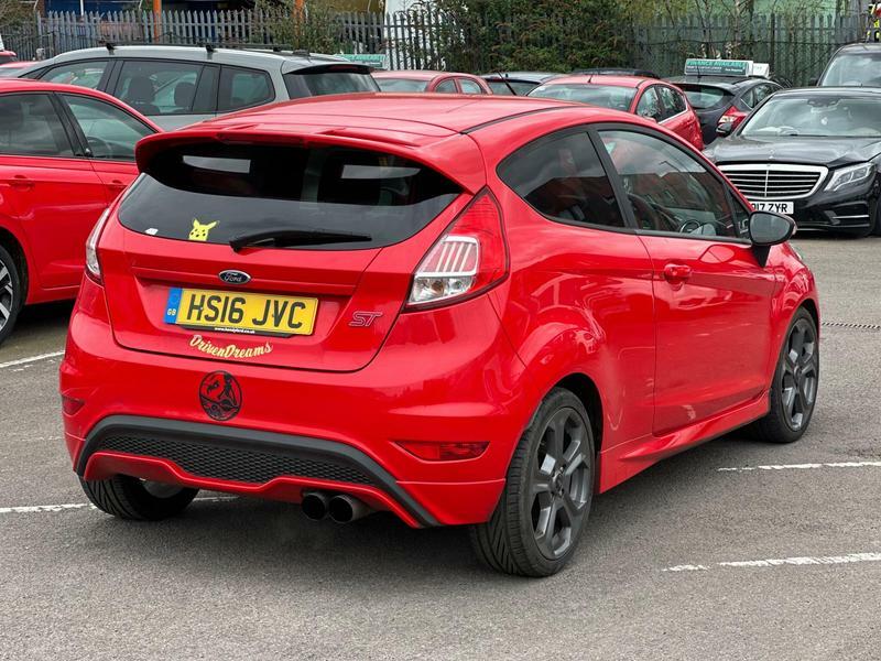 Ford Fiesta 1.6T Ecoboost St-2 Euro 6 Red #4