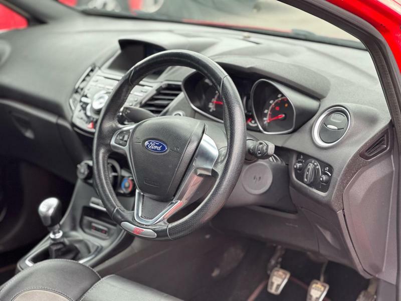 Ford Fiesta 1.25 82 Zetec Navigation, Sync Bluetooth White #23