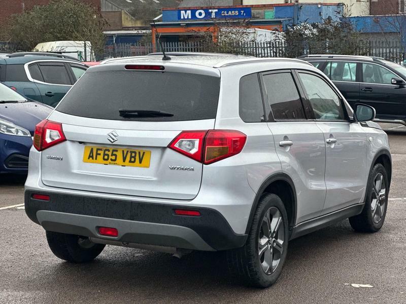 Suzuki Vitara 1.6 Sz-t Euro 6 Ss Silver #4