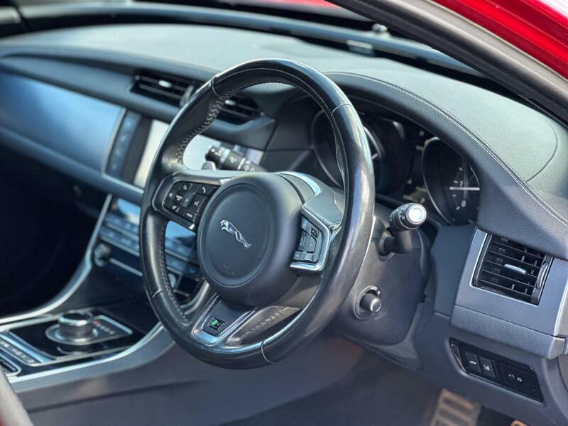 Jaguar XF D R-sport Blue #47