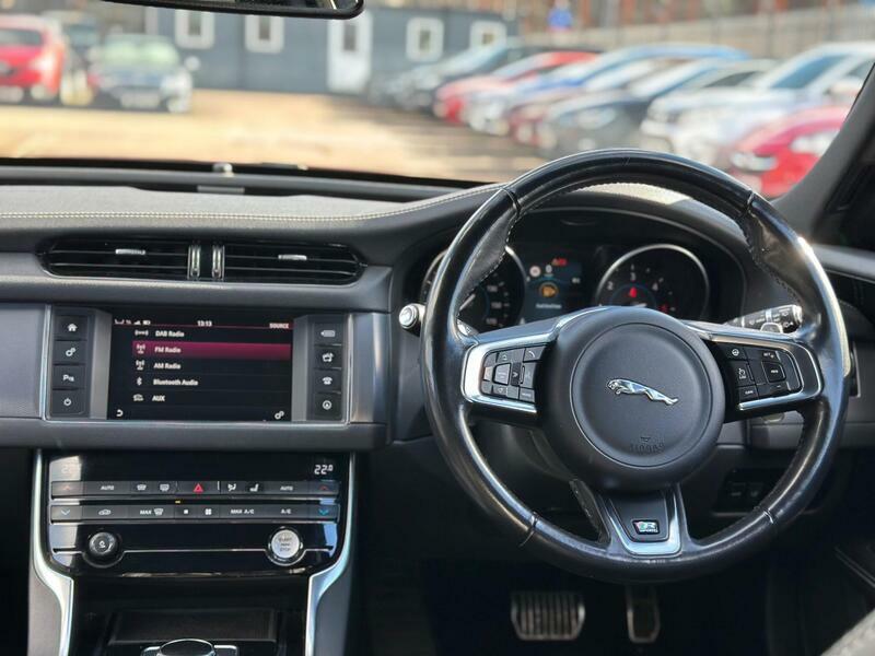 Jaguar XF D R-sport Blue #14