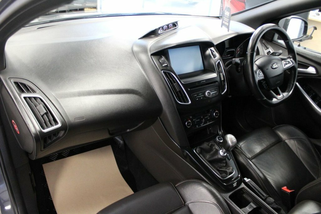 Ford Focus 1.5 Tdci 120 Titanium  #26