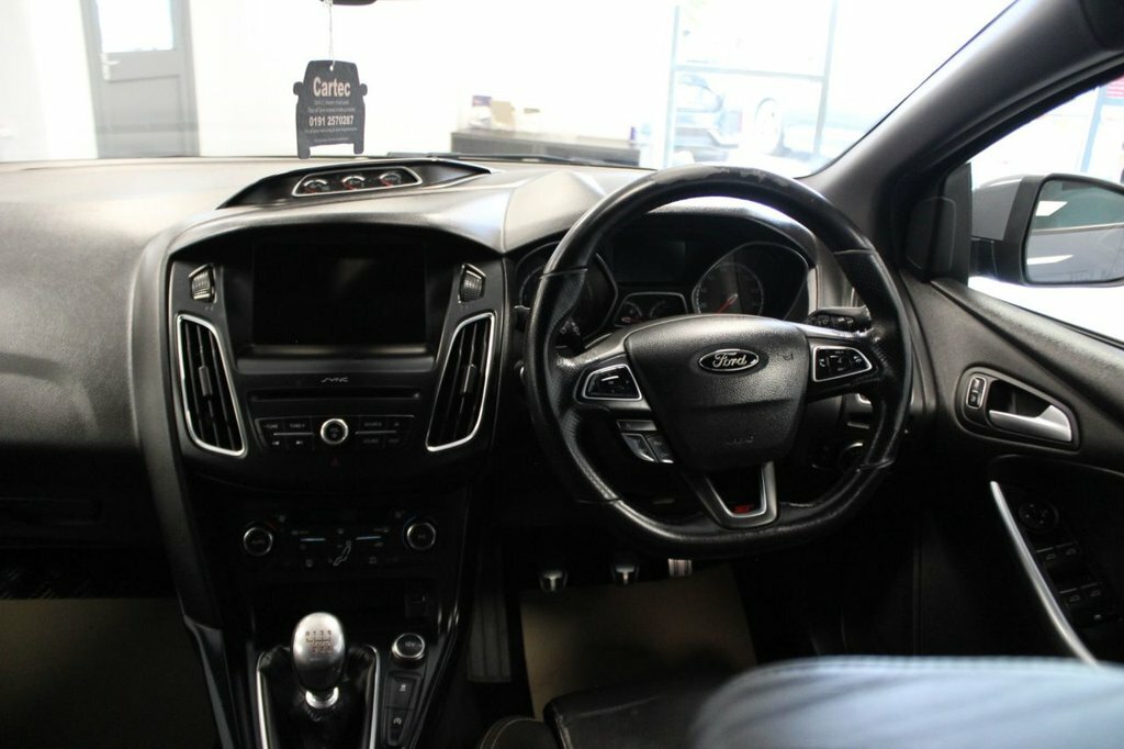 Ford Focus 1.5 Tdci 120 Titanium  #33