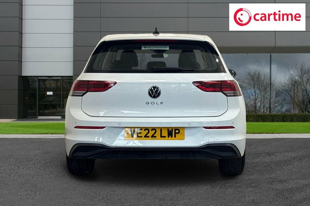 Volkswagen Golf 1L Life VE22LWP White #5