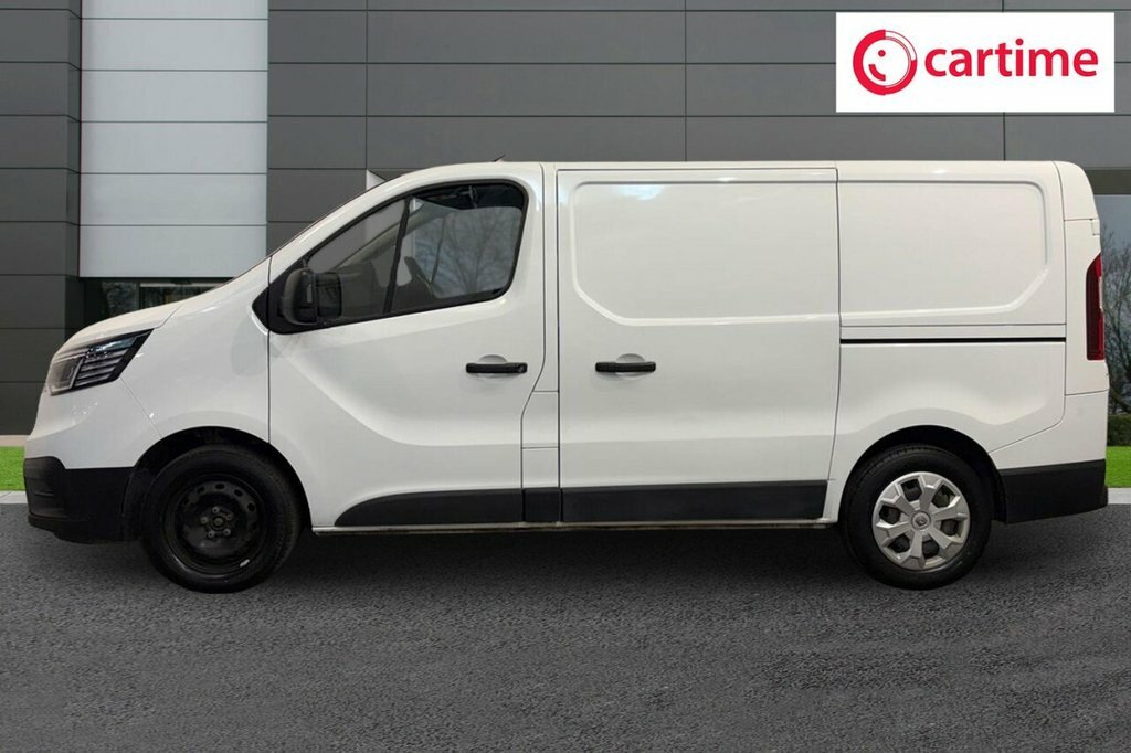 Renault Trafic 2L Business SW23RYZ White #3