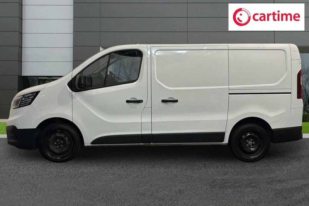 Renault Trafic 2L Business YC73UNS White #3