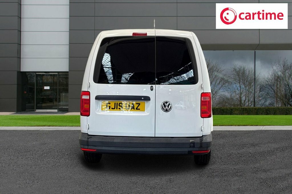 Volkswagen Caddy Maxi 2L Startline 6Dr GJ19UAZ White #5
