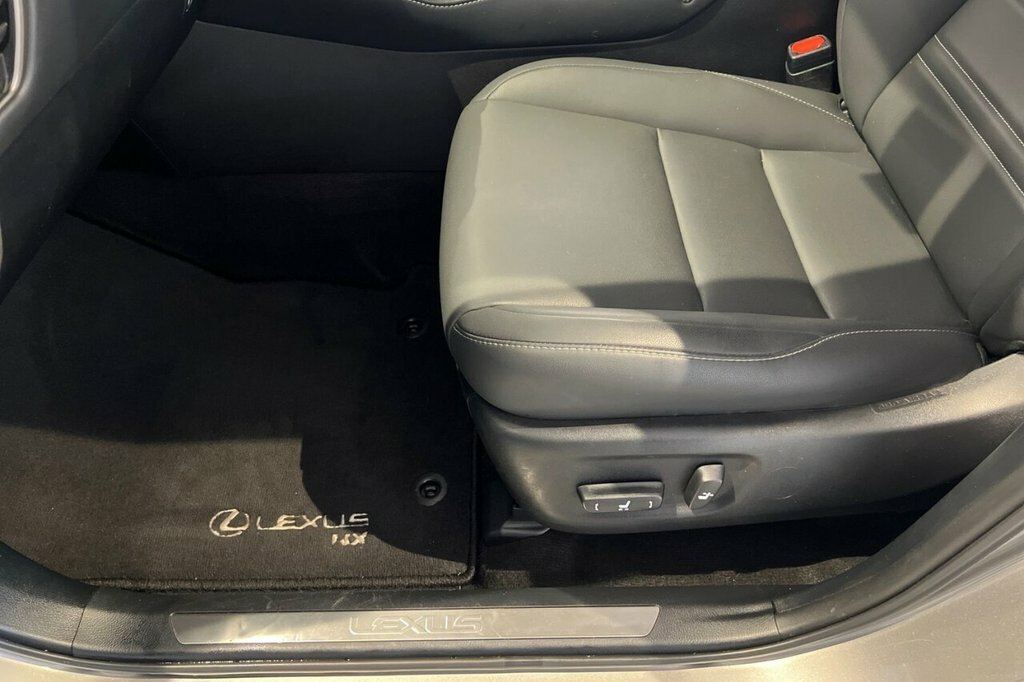 Lexus NX 300H White #15