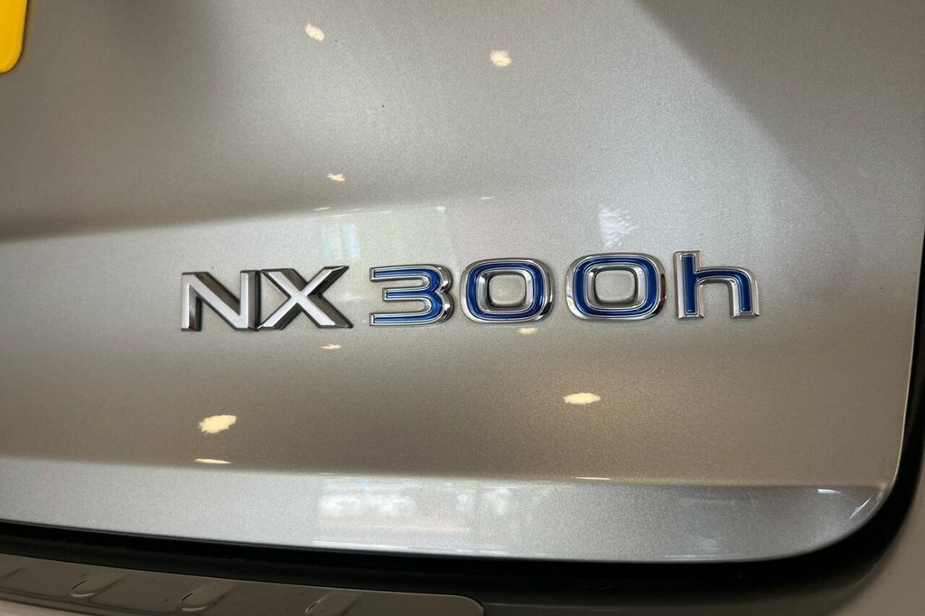 Lexus NX 300H White #34