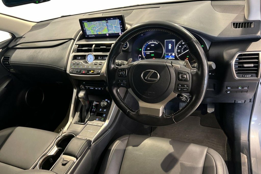 Lexus NX 300H White #7