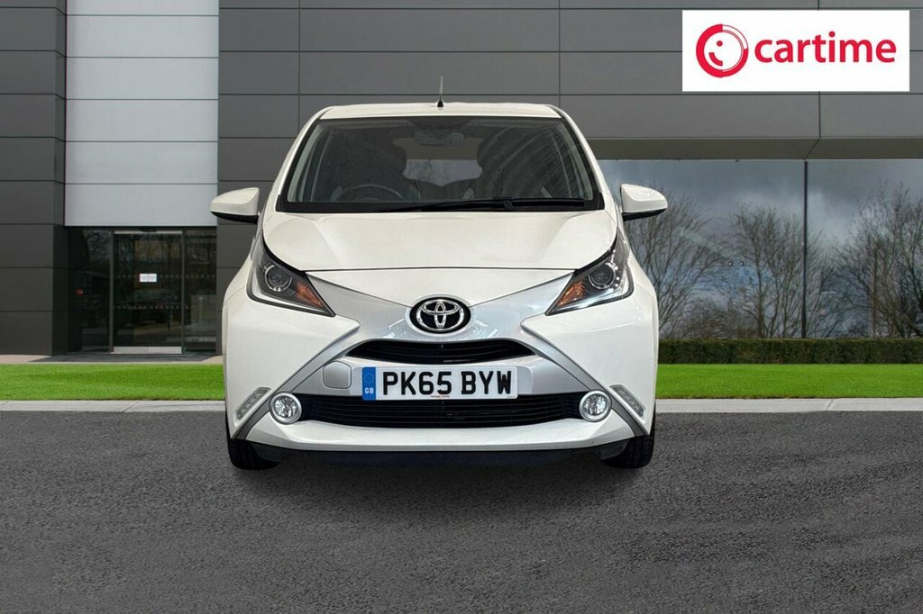 Toyota Aygo 1L X-pure White #4