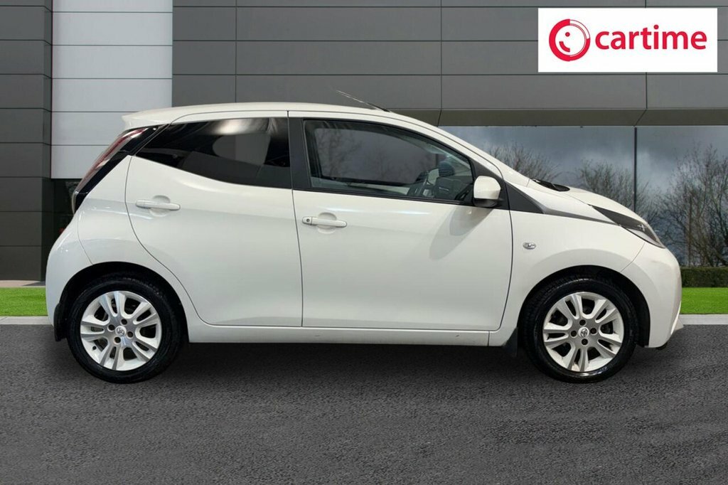 Toyota Aygo 1L X-pure White #2