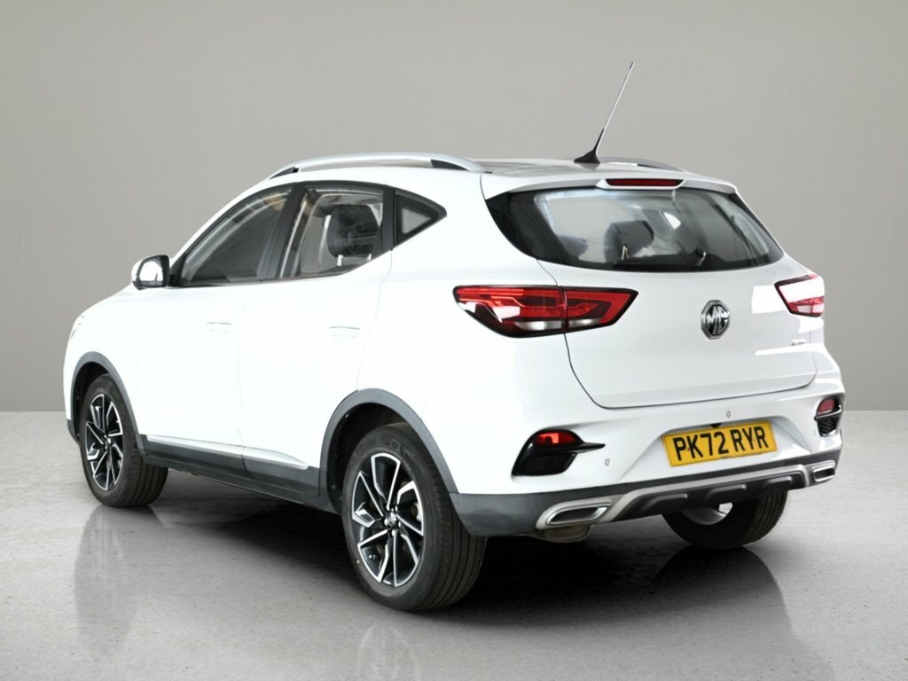 MG ZS 1L Exclusive White #4
