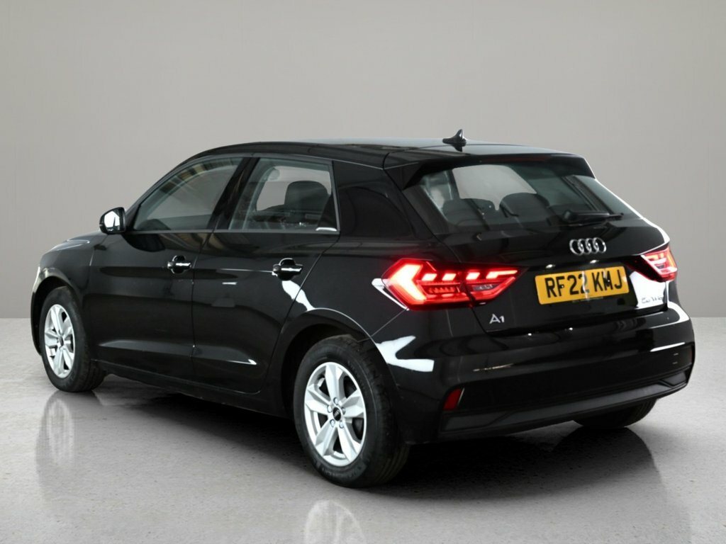 Audi A1 1L Technik RF22KMJ Black #3
