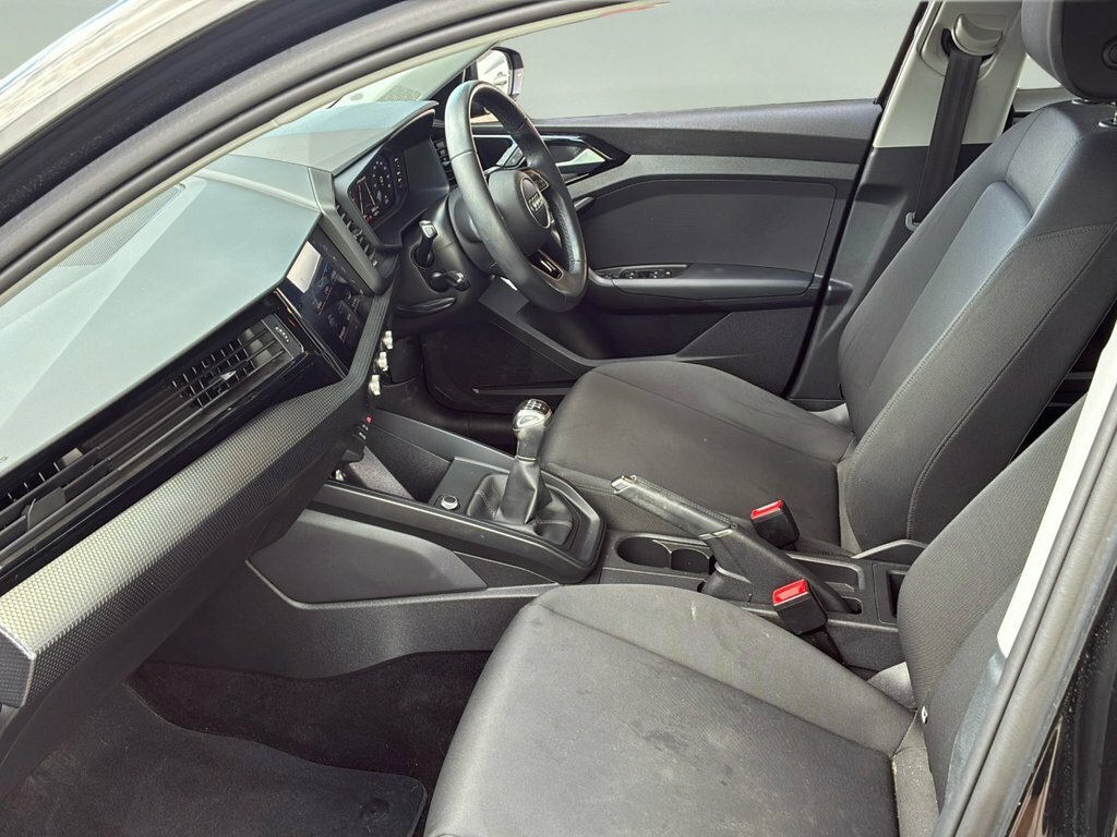 Audi A1 1L Technik RF22KMJ Black #5
