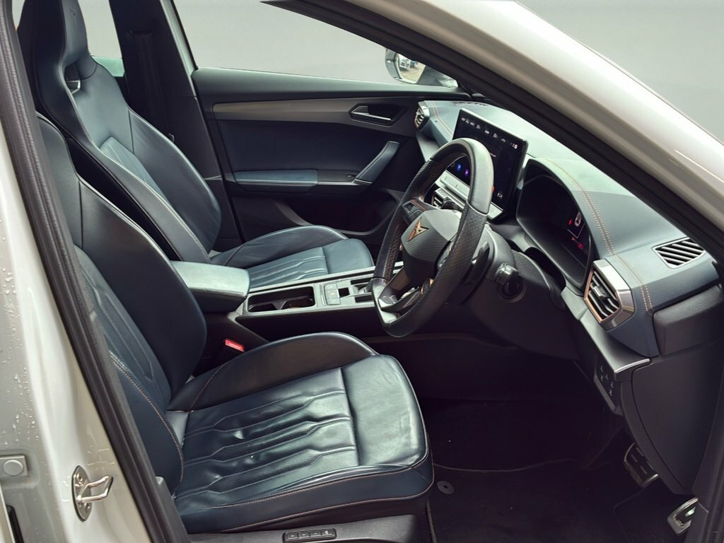 Cupra Formentor 2L Vz2 White #4