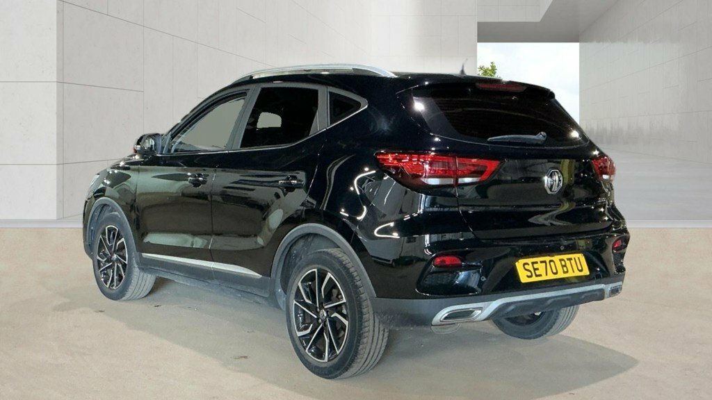 MG ZS 1L Exclusive Black #5
