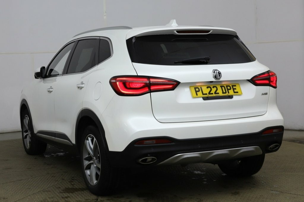 MG HS 1.5L Exclusive White #5