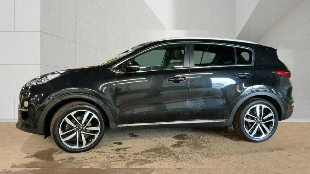 Kia Sportage 1.6L 4 Black #4