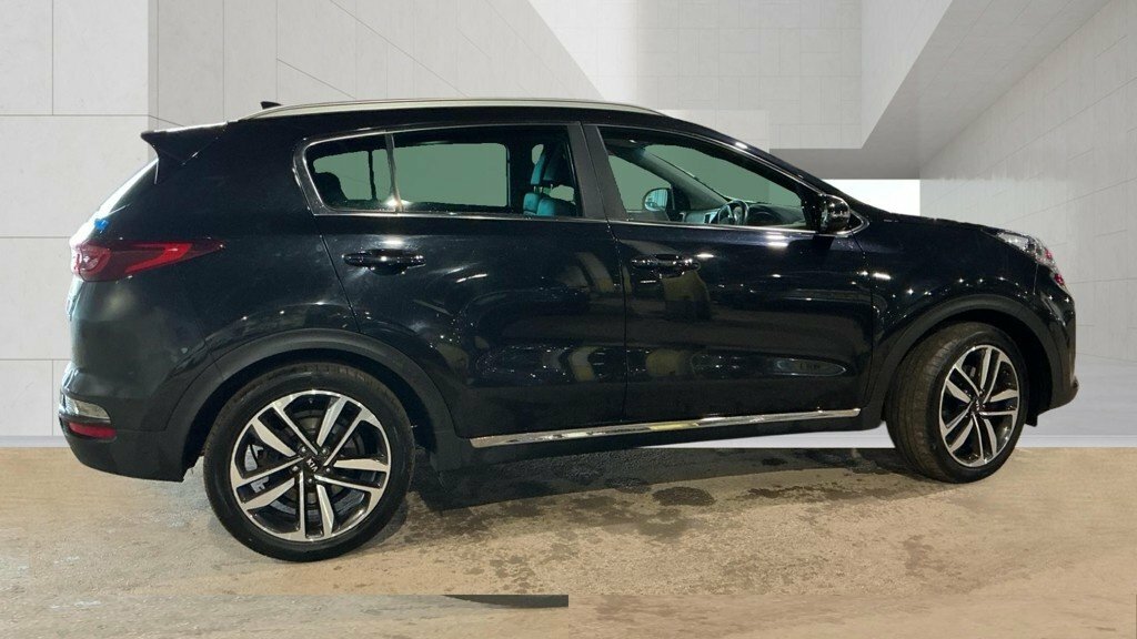 Kia Sportage 1.6L 4 Black #3