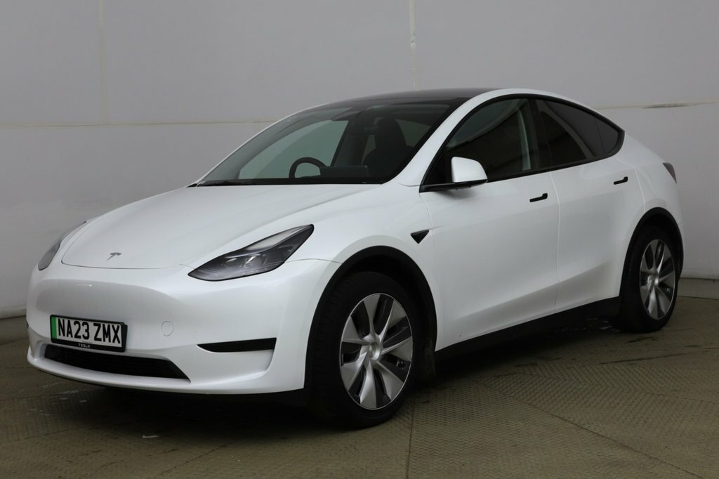 Tesla Model Y Suv White #2