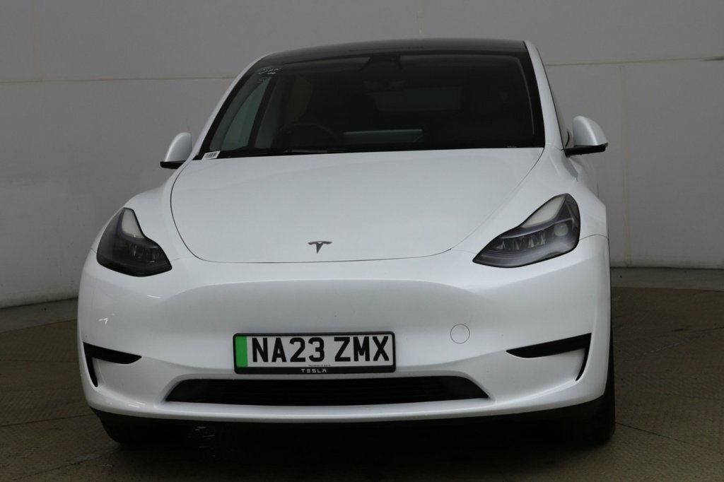 Tesla Model Y Suv White #3