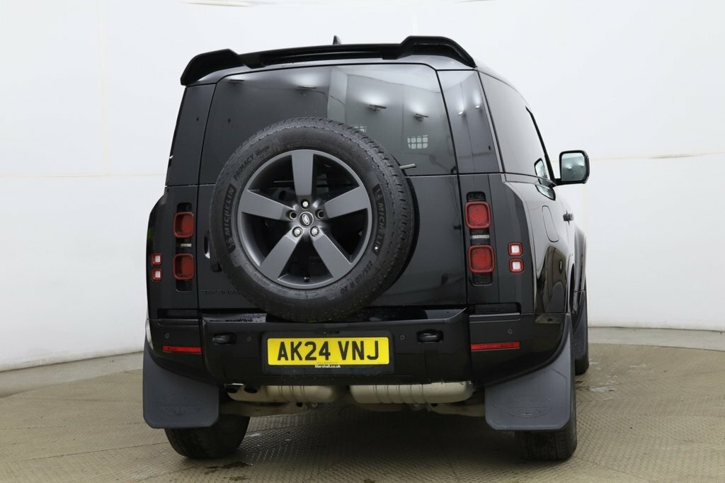 Land Rover Defender 90 3L X-dynamic Hse Black #4