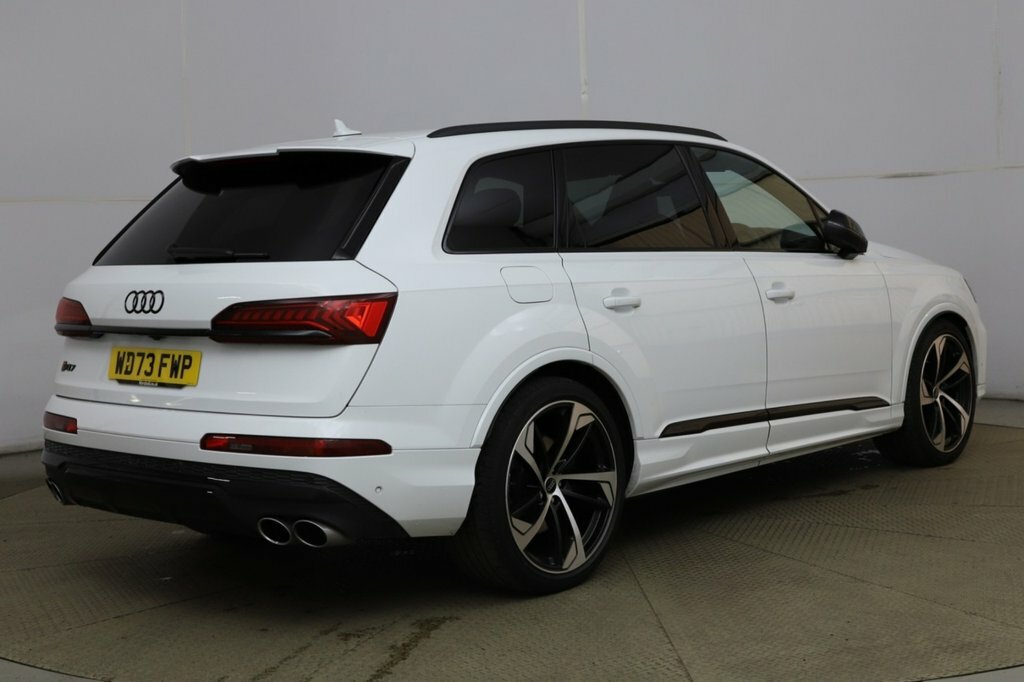 Audi SQ7 4L Black Edition White #4