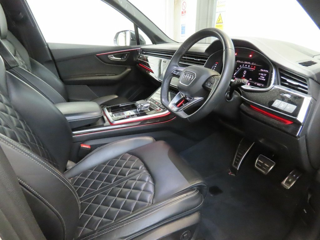 Audi SQ7 Petrol Black #7
