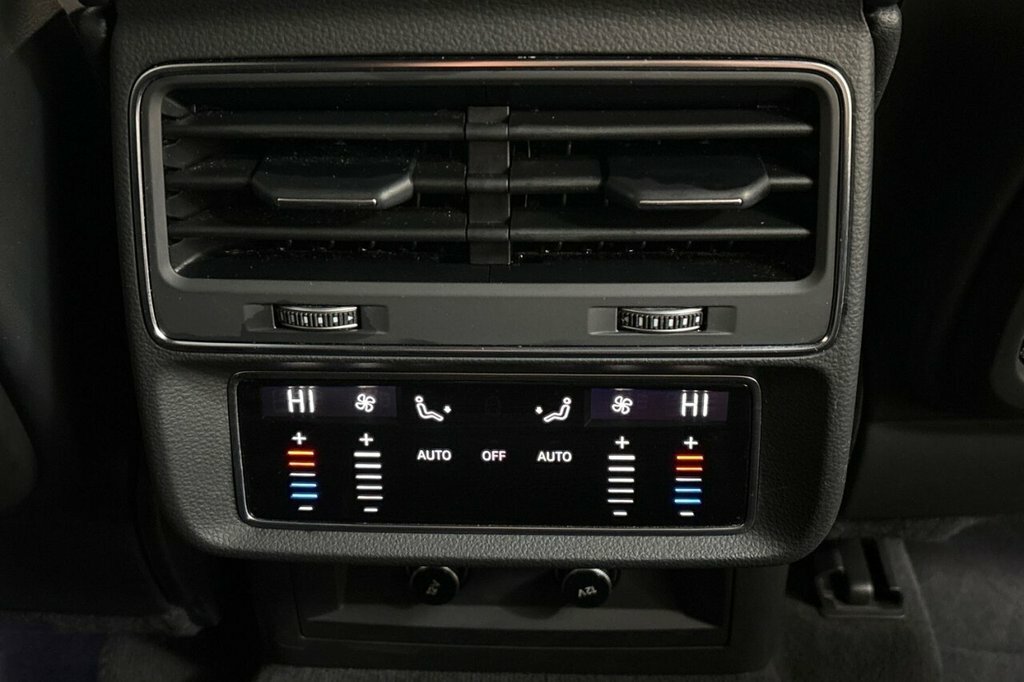 Audi SQ7 4.0 Tfsi V8 Black Edition Purple #30