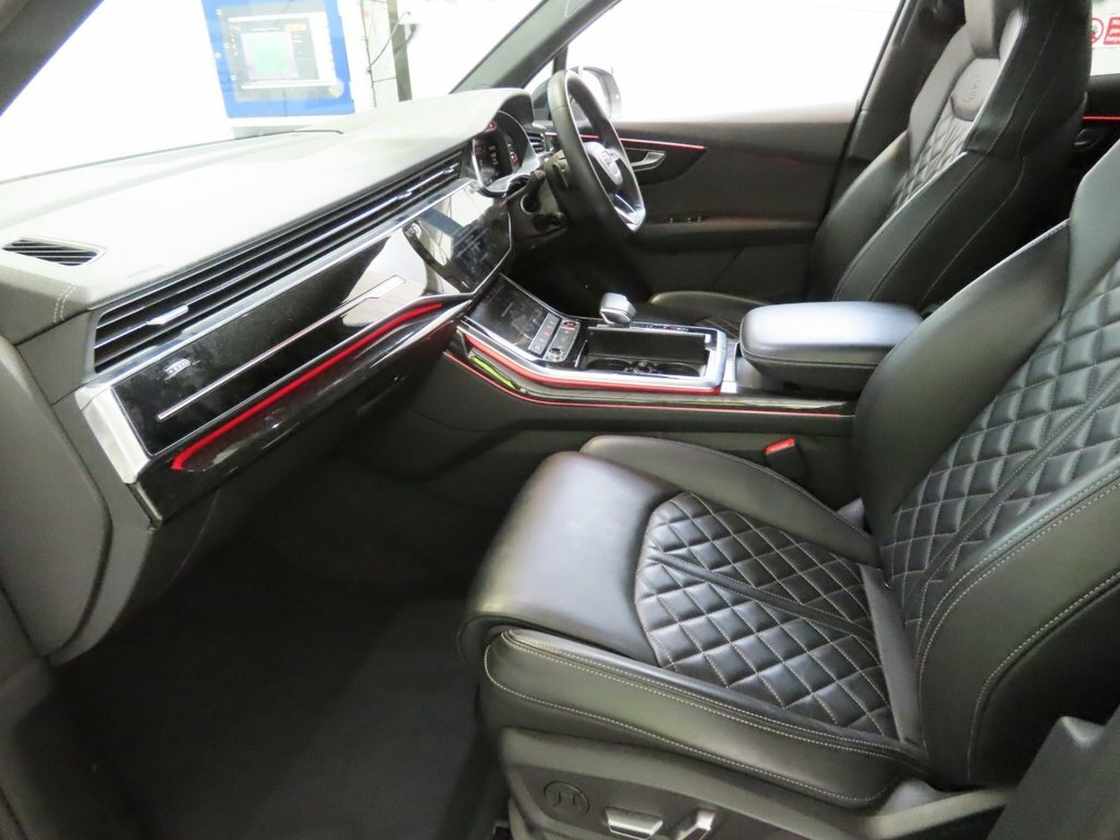 Audi SQ7 Petrol Black #8