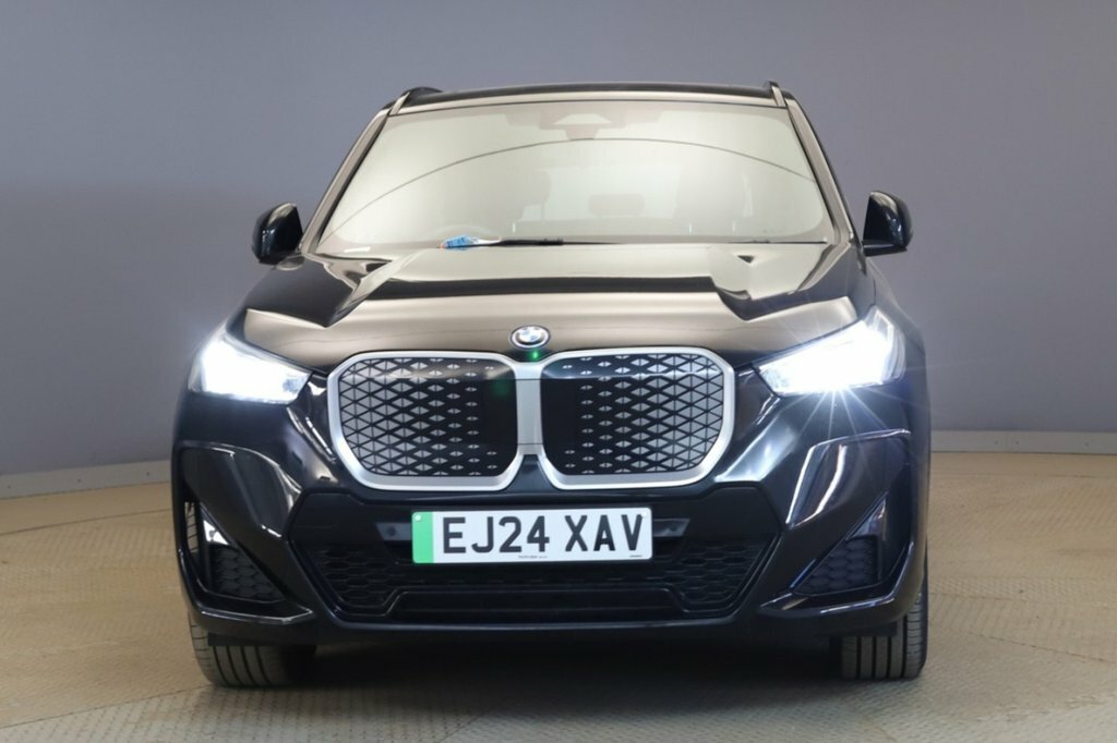BMW iX1 Suv Black #3