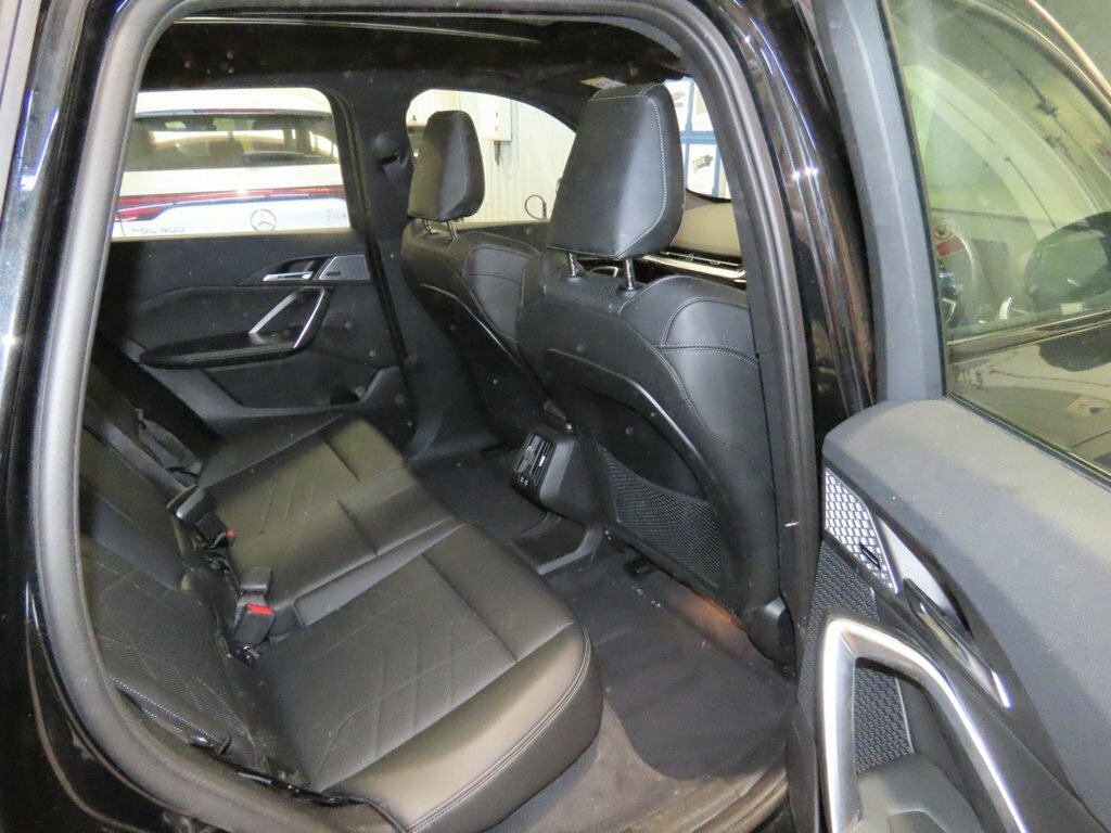 BMW iX1 Ix1 Edrive20 M Sport Grey #9