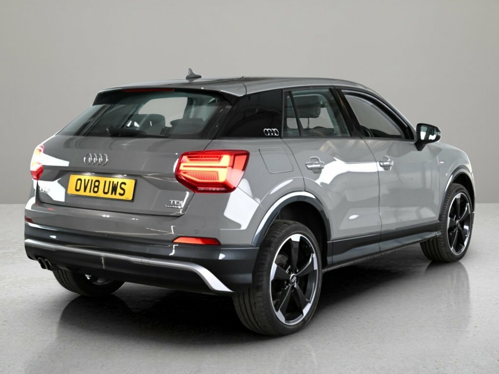 Audi Q2 2L Edition 1 Grey #3