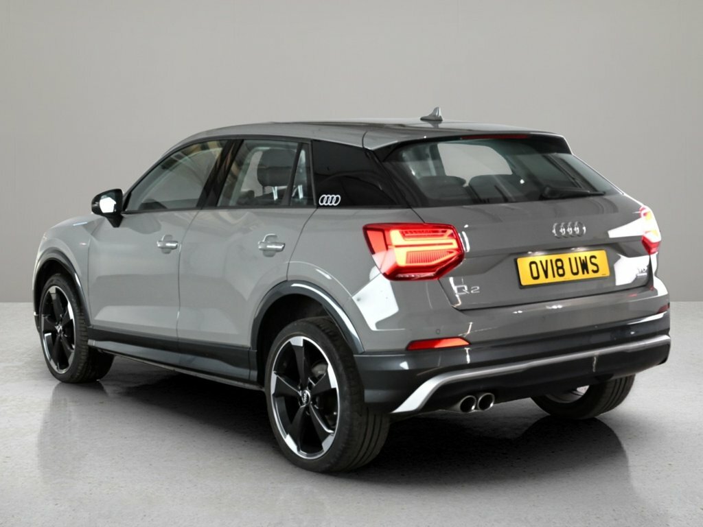 Audi Q2 2L Edition 1 Grey #4